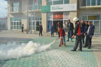 Deprem ve yangın tatbikatı yapıldı