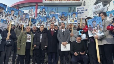 Depremde 72 kişinin &ouml;ld&uuml;ğ&uuml; Grand İsias Hotel'e ilişkin dava