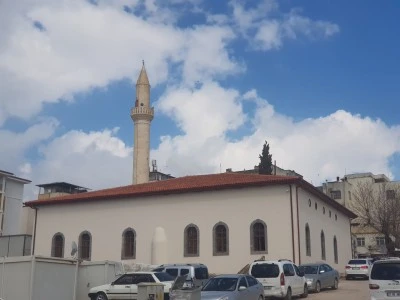 Depremde hasar g&ouml;ren 161 yıllık Dervişiye Camisi bayram namazıyla ibadete a&ccedil;ılacak