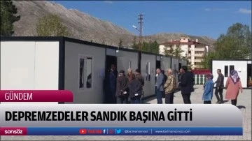 Depremzedeler sandık başına gitti