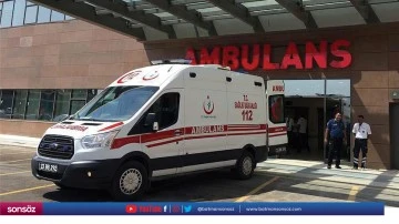 Devrilen minib&uuml;steki 5 kişi yaralandı