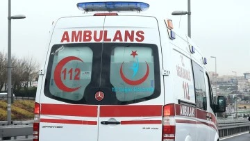 Devrilen yolcu minibüsündeki 14 kişi yaralandı