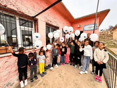 Dicle G&ouml;n&uuml;ll&uuml;leri&rsquo;nden &ouml;ğrencilere destek