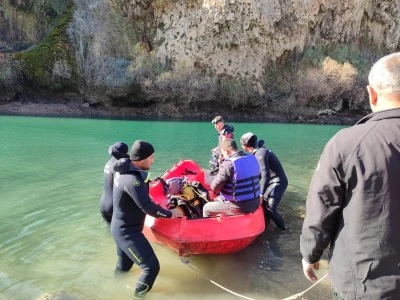 Dicle Nehri'nde arama &ccedil;alışması başlatıldı