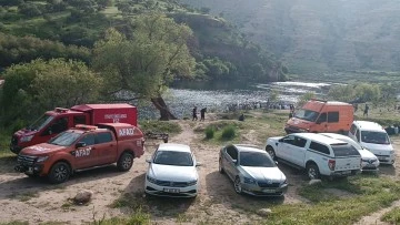 Dicle Nehri'nde kaybolan gencin cesedi bulundu