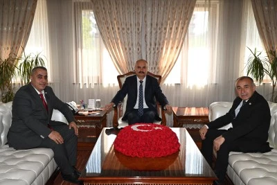 Din Bir Sen&rsquo;den valiye ziyaret