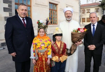 Diyanet İşleri Başkanı Erbaş, Kilis Valiliğini ziyaret etti