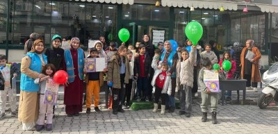 Diyanet Vakfı, &ccedil;ocukları eğlendirdi