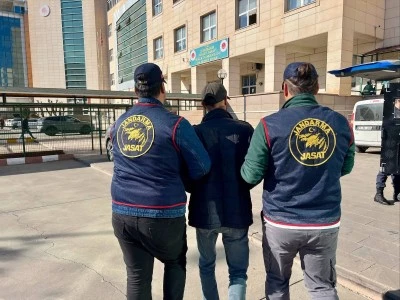 Diyarbakır'da 6 firari h&uuml;k&uuml;ml&uuml; yakalandı