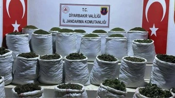 Diyarbakır'da 783 kilogram esrar ele ge&ccedil;irildi