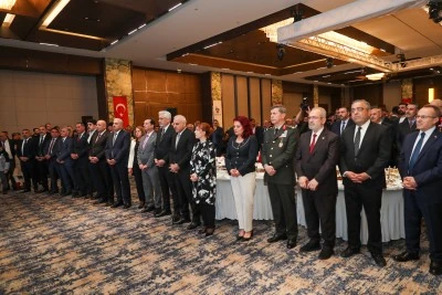 Diyarbakır'da bayramlaşma programı d&uuml;zenlendi