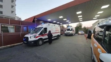 Diyarbakır'da bı&ccedil;aklı kavgada 1 kişi &ouml;ld&uuml;