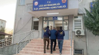 Diyarbakır'da firari h&uuml;k&uuml;ml&uuml; yakalandı