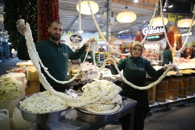 Diyarbakır'da Gurme ve Y&ouml;resel Lezzetler Fuarı a&ccedil;ıldı