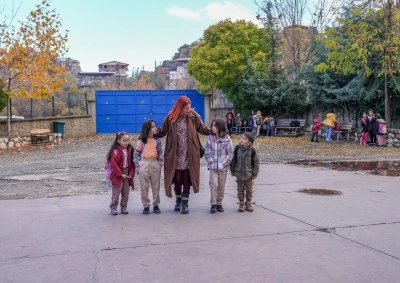 Diyarbakır'da &ouml;ğretmenlerden oluşan koro "k&ouml;y konserleri turnesi"ne &ccedil;ıkacak
