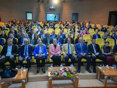 Diyarbakır'da "Değerlerimizle Aile Olmak" programı d&uuml;zenlendi