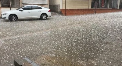 Diyarbakır'da sağanak ve dolu etkili oldu