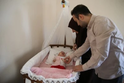 Diyarbakır'da SMA hastası 2 aylık Zeynep Erva i&ccedil;in yardım kampanyası başlatıldı