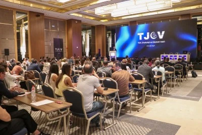 Diyarbakır'daki kongrede kadın hastalıkları ve doğumla ilgili g&uuml;ncel konular tartışılıyor