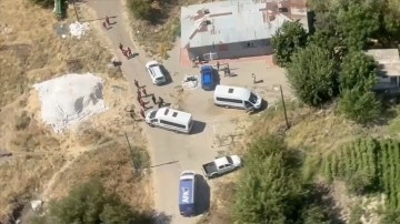 Diyarbakır Kırsal Tavşantepe Mahallesinde Kaybolan &Ccedil;ocuğun Ailesinin Acı Bekleyişi