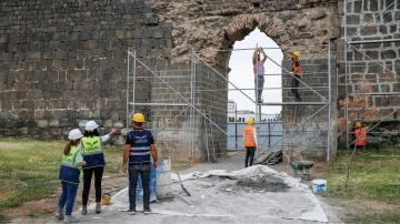 Diyarbakır Surları restorasyonla geleceğe taşınıyor