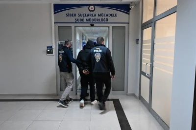 Dolandırıcılık yapan 2 zanlı tutuklandı