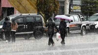 Dolu ve sağanak etkili oldu