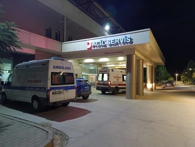 D&uuml;ğ&uuml;nde &ccedil;ıkan kavgada 2 kişi hafif yaralandı
