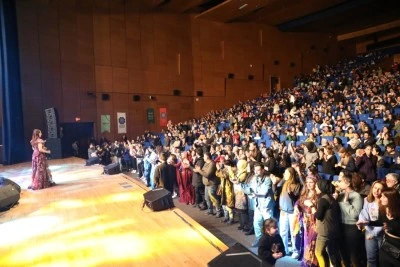 D&uuml;nya Anadil G&uuml;n&uuml; etkinlikleri konserle sona erdi