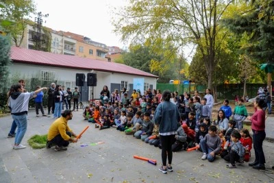 D&uuml;nya &Ccedil;ocuk Hakları G&uuml;n&uuml; etkinliklerle kutlandı