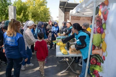 D&uuml;nya Gıda G&uuml;n&uuml;&rsquo;nde etkinlik d&uuml;zenlendi
