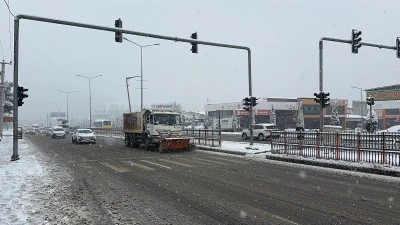 Elazığ ve Urfa bulvarları temizleniyor