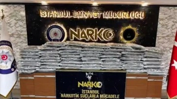 Emniyet Genel M&uuml;d&uuml;rl&uuml;ğ&uuml; ve Jandarma Genel Komutanlığı'ndan b&uuml;y&uuml;k operasyon: 1 tonu aşkın uyuşturucu ele ge&ccedil;irildi!