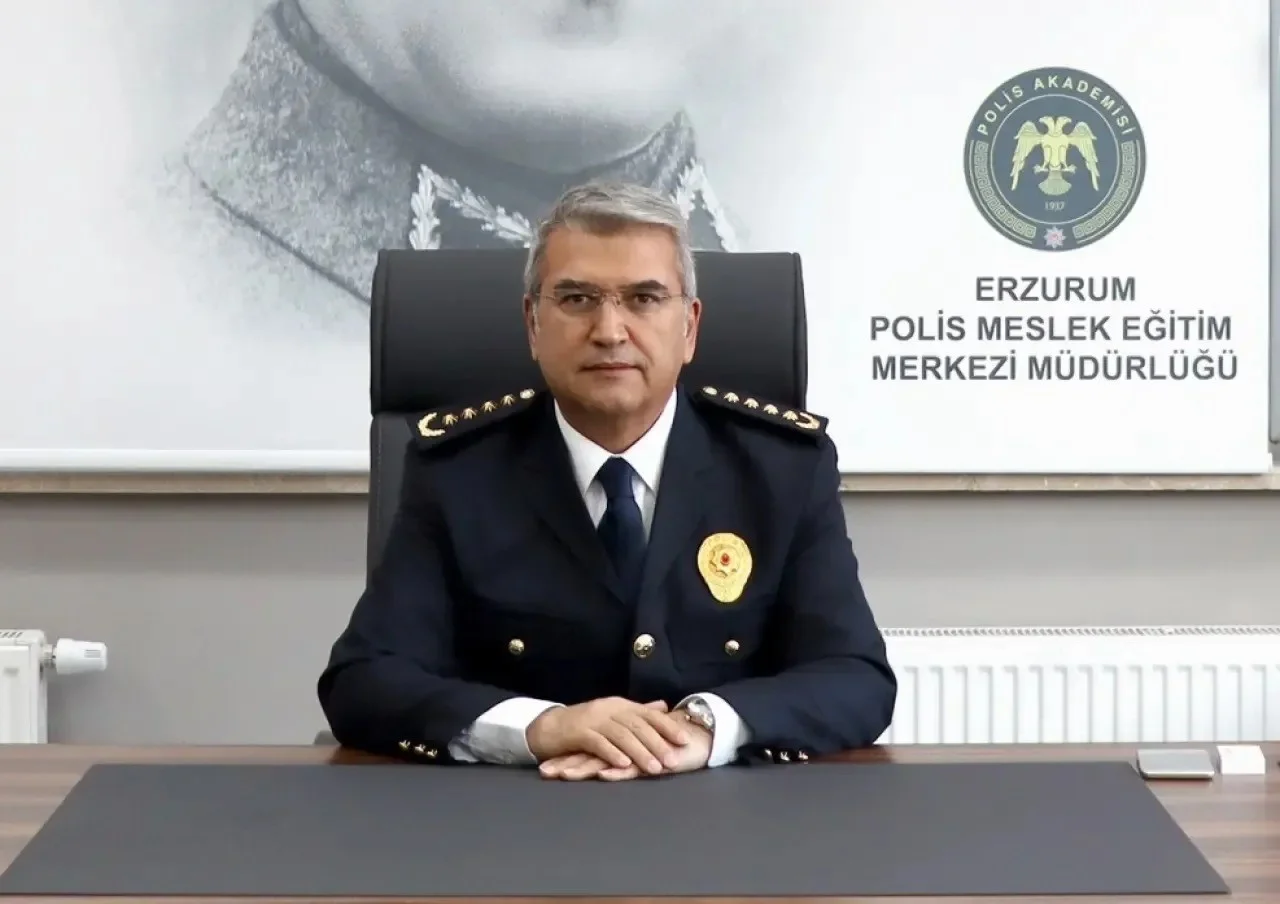 Emniyet M&uuml;d&uuml;r&uuml; Mehmet &Ouml;zdemir g&ouml;reve başladı