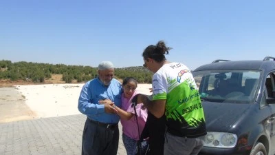 Engelli gen&ccedil; kızın ak&uuml;l&uuml; araba hayali ger&ccedil;ekleştirildi