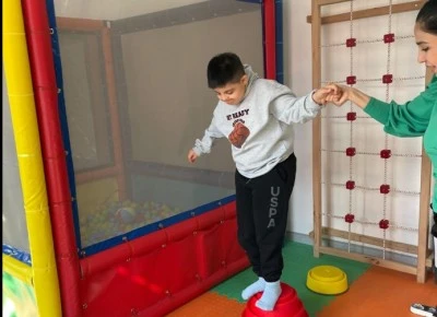 Engelliler bu merkezde meslek ediniyor