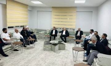 Ensarioğlu, STK&rsquo;larla bir araya geldi