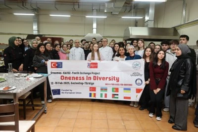 Erasmus &ouml;ğrencileri GİBT&Uuml;'de T&uuml;rk mutfağını keşfetti