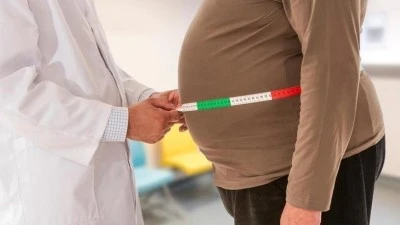 Ergenlikte obezite kronik hastalık ve kanser riskini artırıyor