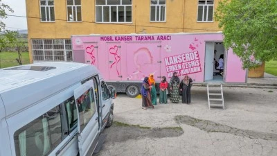 Erken teşhis i&ccedil;in kırsaldaki kadınların hizmetinde