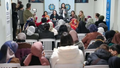 Eş Başkan Bucak, Bağlar&rsquo;da kadınlarla bir araya geldi