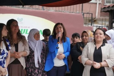 Eş Başkan Bucak, G&uuml;lhane Parkı'nın a&ccedil;ılışına katıldı