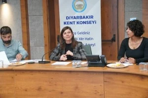 Eş Başkan Bucak: Kent Konseyi&rsquo;nde inşa ile uğraştığımız s&uuml;reci geride bıraktık