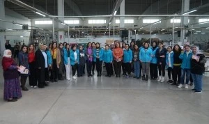 Eş Başkan Bucak, OSB'deki iş&ccedil;i kadınların 8 Mart&rsquo;ını kutladı
