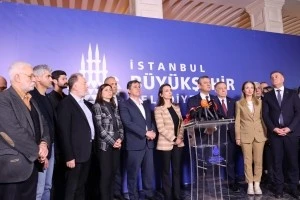 Eş Başkan Bucak&rsquo;tan İBB&rsquo;ye dayanışma ziyareti