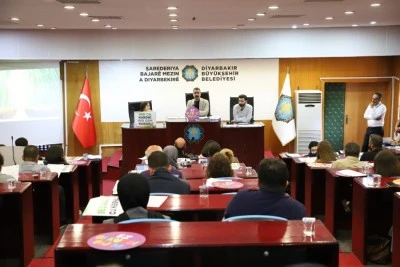 Eş Başkan Hatun: &Ccedil;ok dilli &ccedil;alışmaları geliştireceğiz