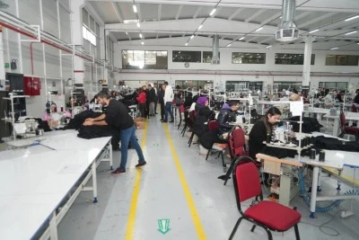 Eş Başkanlar Tekstil OSB&rsquo;de iş&ccedil;ileri ziyaret etti