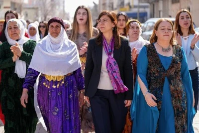 Eşbaşkan Bucak, 8 Mart D&uuml;nya Kadınlar G&uuml;n&uuml; a&ccedil;ıklamasına katıldı