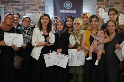 Eşbaşkan Bucak: Yaşam merkezlerimizin kapısı t&uuml;m kadınlara a&ccedil;ık
