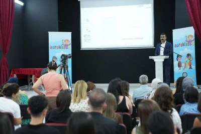 Eşbaşkan Hatun: Belediye hizmetleri &ccedil;ok dilli y&uuml;r&uuml;t&uuml;lebilir